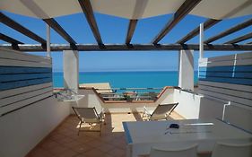 Bed And Breakfast Mediterraneo Mare E Sole